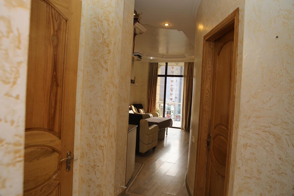 Tamuna Apartment Batumi Exterior photo