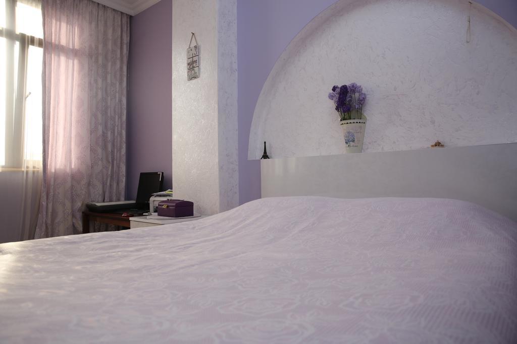 Tamuna Apartment Batumi Exterior photo